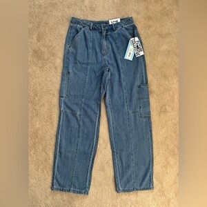 Mid-Rise Cargo Jeans